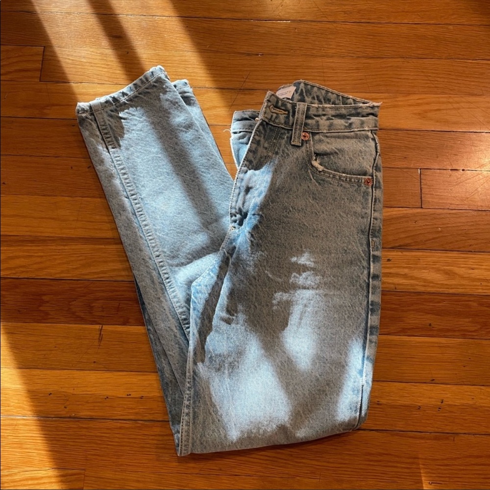Zara High Waisted Mom Jeans